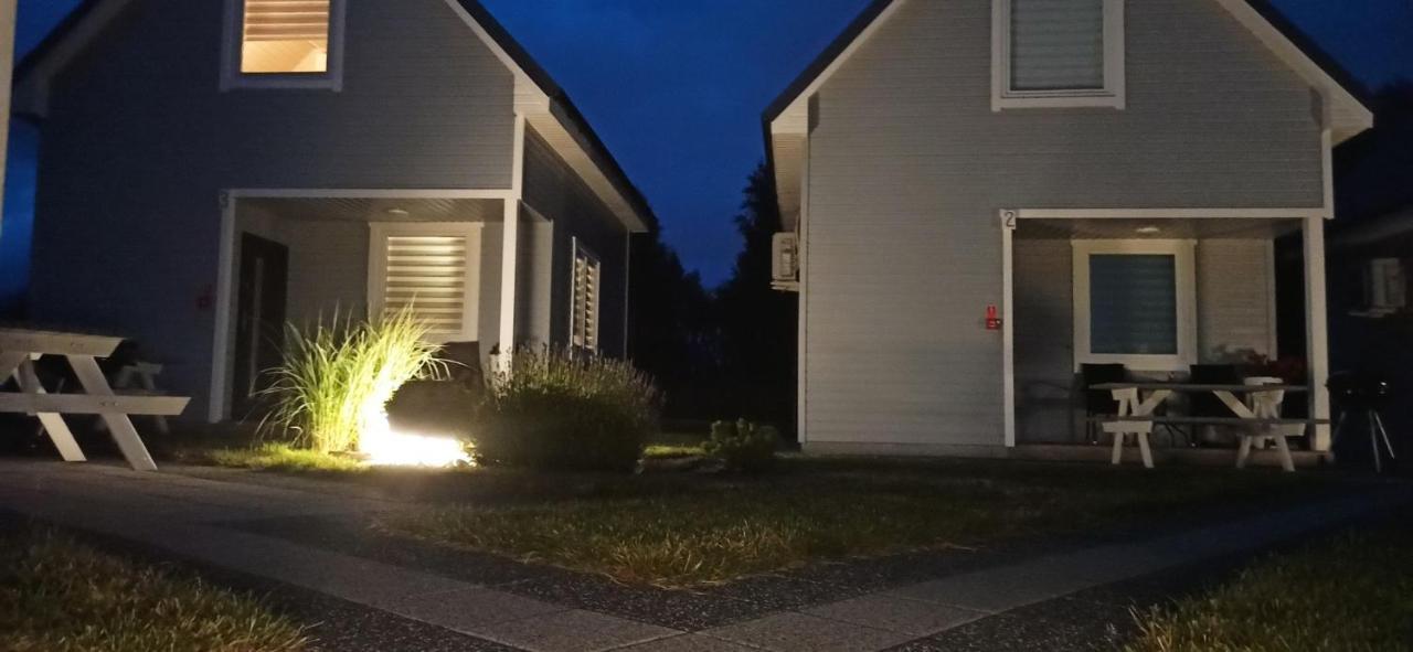 Morskie Opowiesci Niechorze Exterior foto