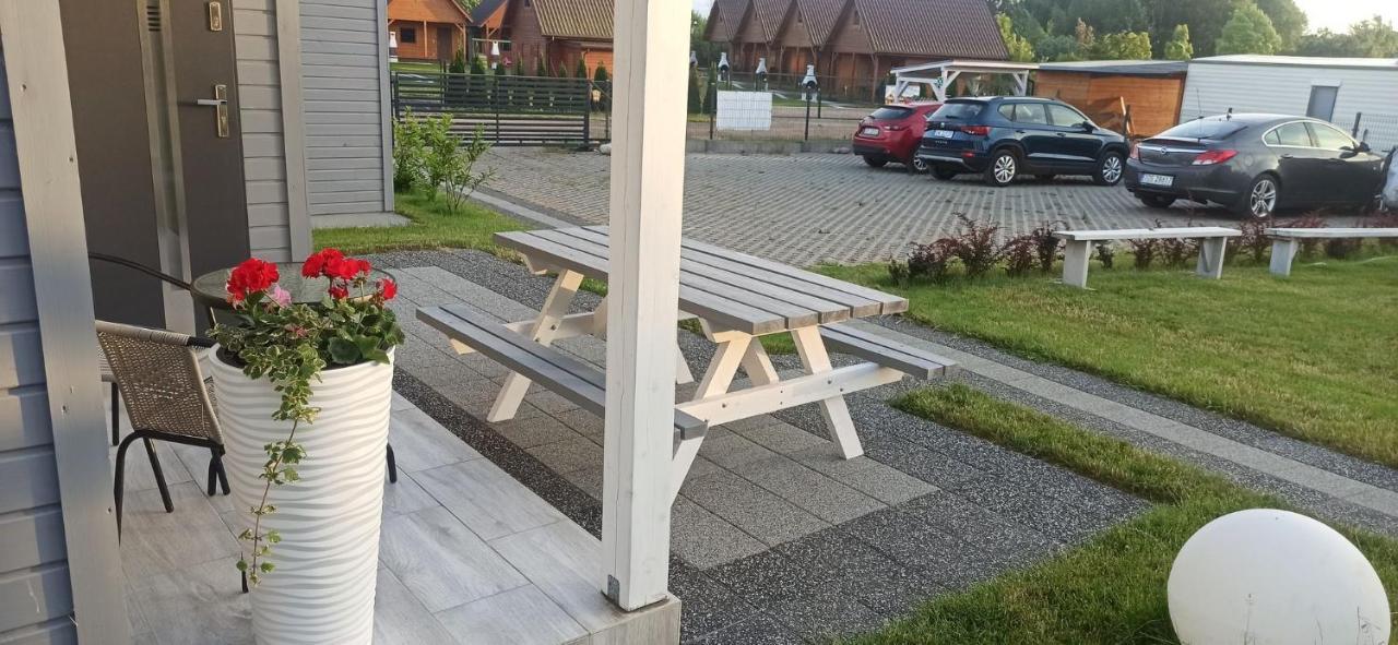 Morskie Opowiesci Niechorze Exterior foto