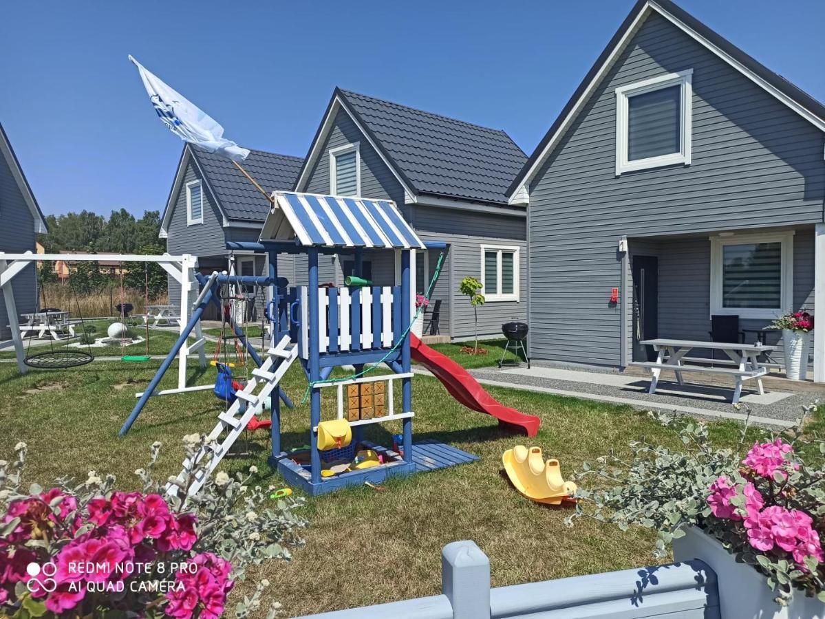 Morskie Opowiesci Niechorze Exterior foto